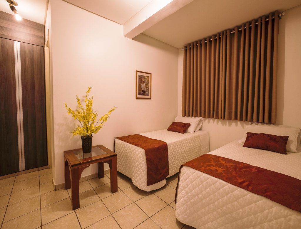 Oft Garden Hotel Goiânia Exteriör bild