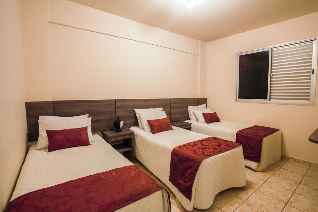 Oft Garden Hotel Goiânia Exteriör bild